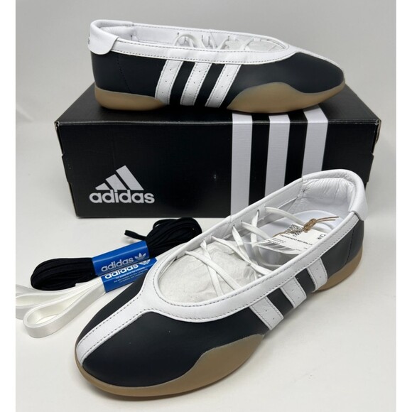 adidas Taekwondo Mei Ballet Black White Shoes Womens Size 8.5 JR7031 - Picture 1 of 9